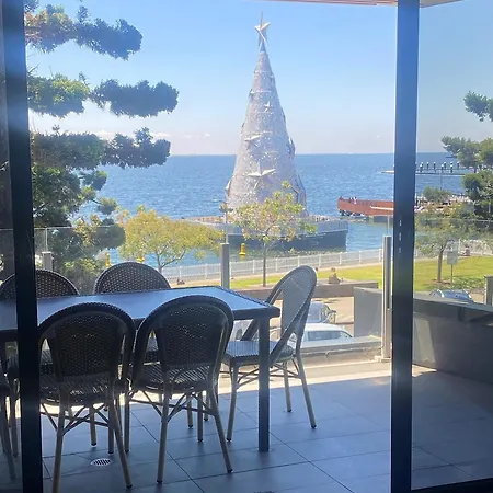 801 Pier Point 3 Bedroom Apartment With Bay Views On The Geelong Waterfront Exterior photo