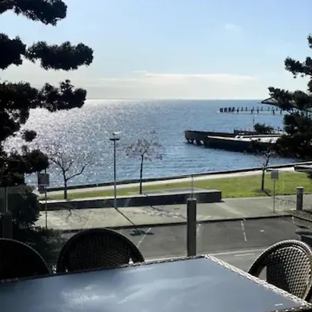 801 Pier Point 3 Bedroom Apartment With Bay Views On The Geelong Waterfront Exterior photo