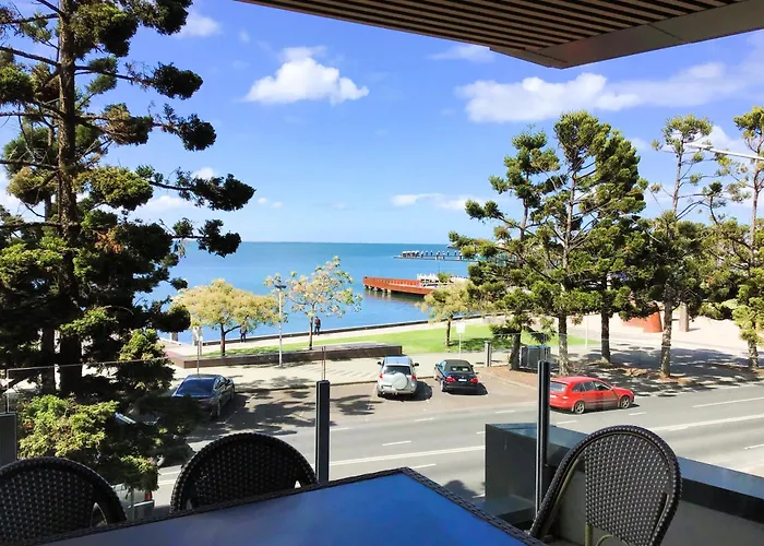 801 Pier Point 3 Bedroom Apartment With Bay Views On The Geelong Waterfront