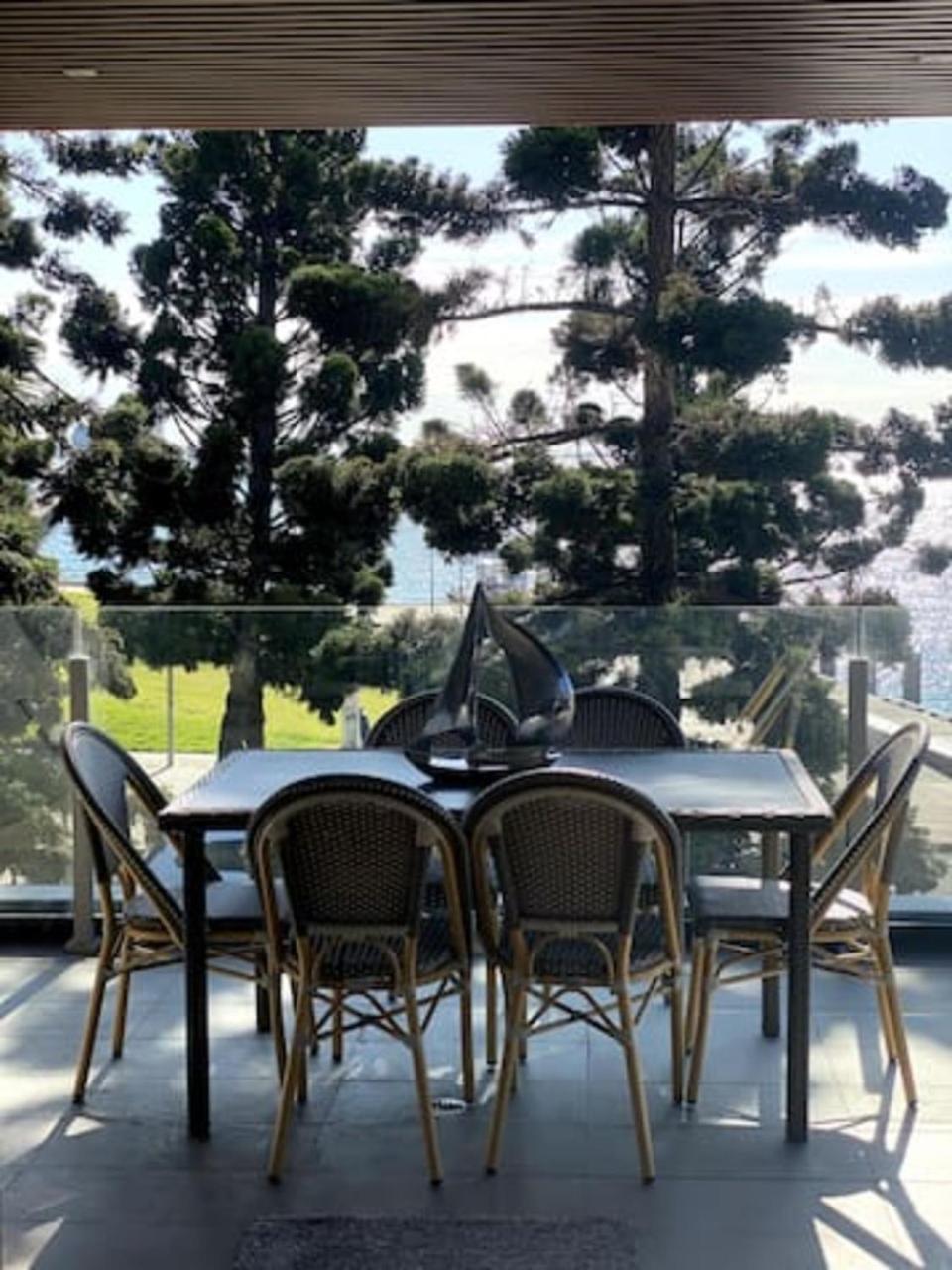 Apartment 801 Pier Point 3 Bedroom With Bay Views On The Waterfront