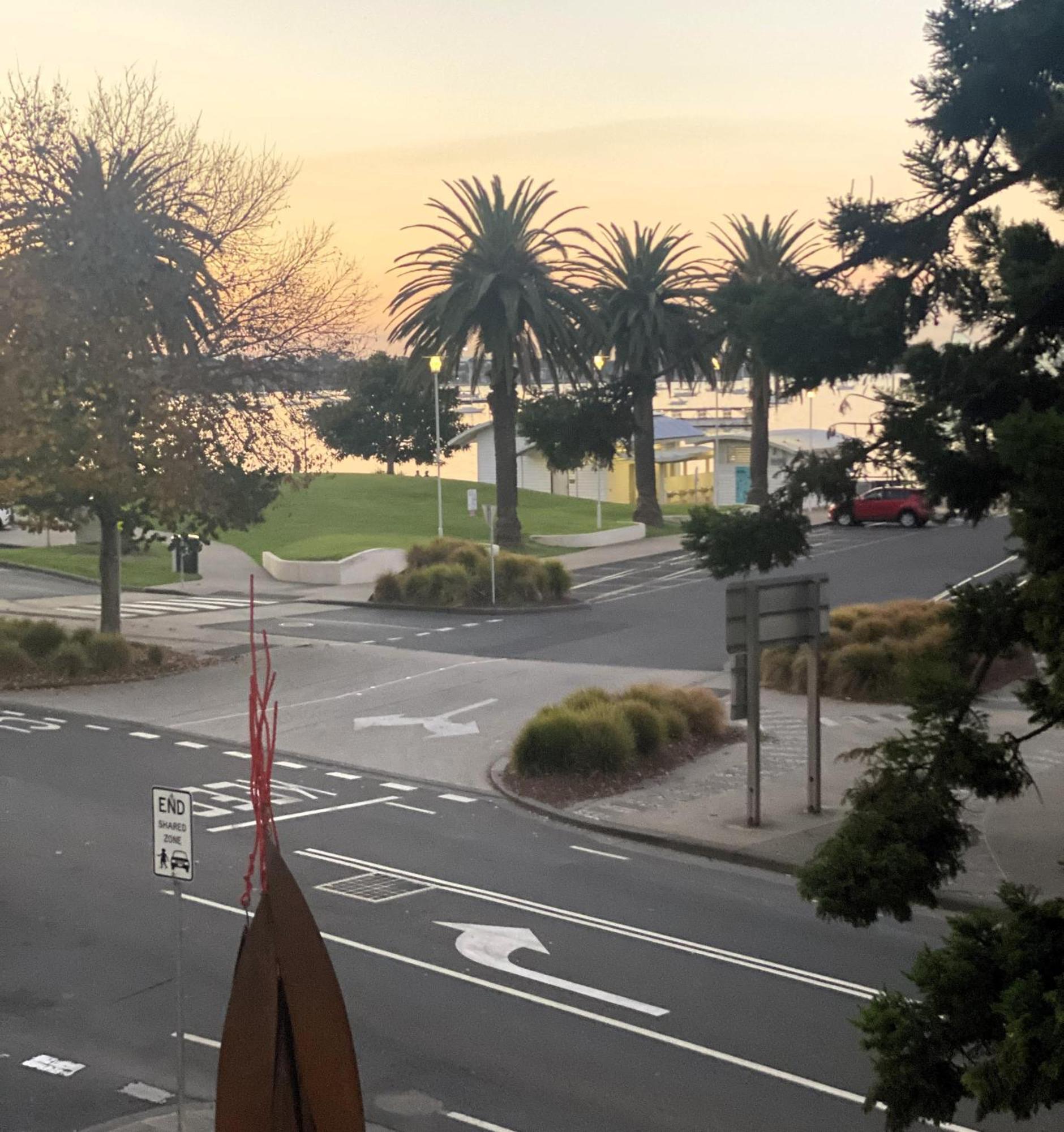 Apartment 801 Pier Point 3 Bedroom With Bay Views On The Waterfront *