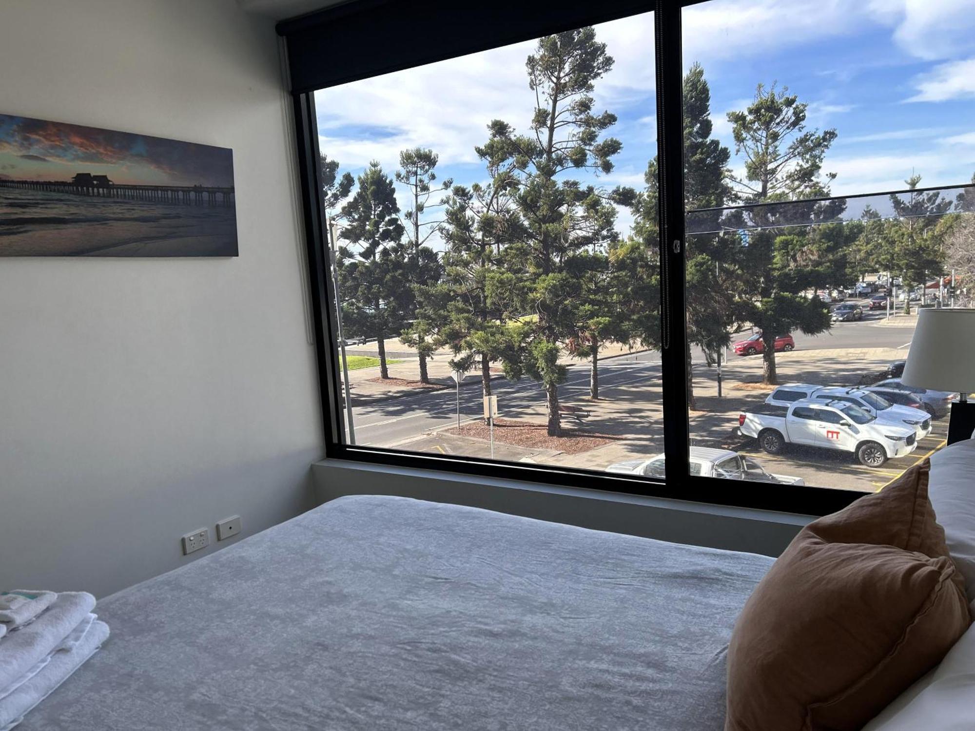 801 Pier Point 3 Bedroom With Bay Views On The Waterfront Apartment Geelong